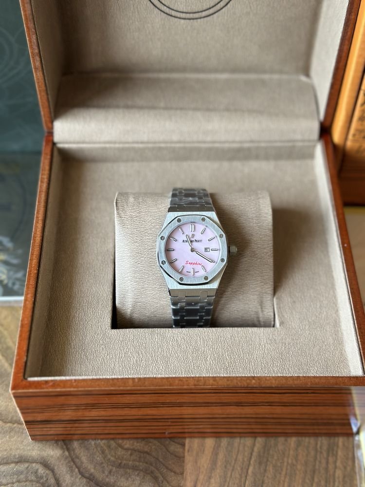 Audemars Piguet Royal Oak 33mm Quartz - ДАМСКИ МОДЕЛ
