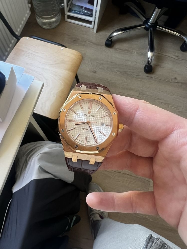 Audemars Piguet Royal Oak White Dial Rose Gold 41 mm